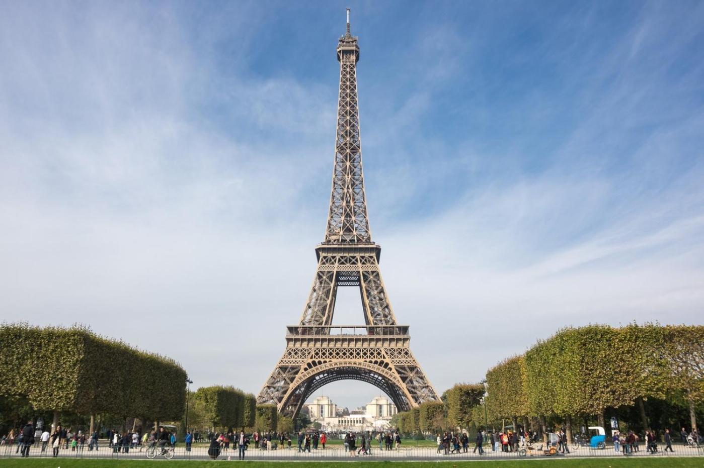 Chic Apart With Parking Near Paris Обервилье Экстерьер фото
